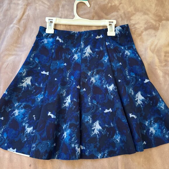 Forever 21 Blue Patterned Skirt - Picture 3 of 3